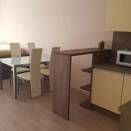 Iva فندق بايالا