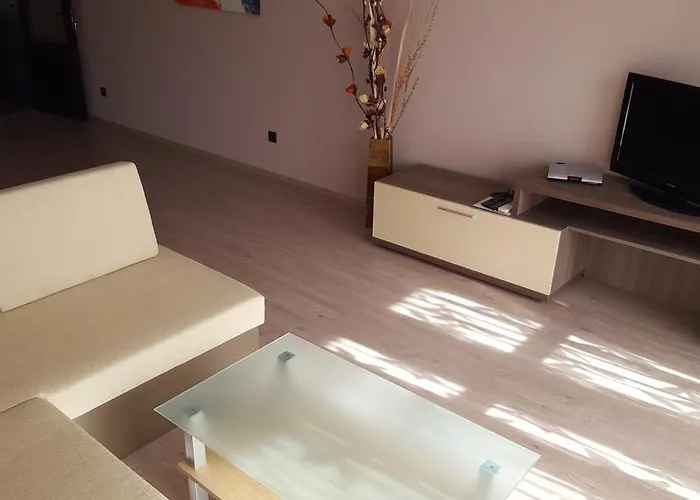 Iva Hotel Byala (Varna)